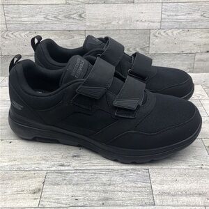 NWT Men's Skechers, GOwalk 5 - Wistful Sneaker Size 10.5 in Black